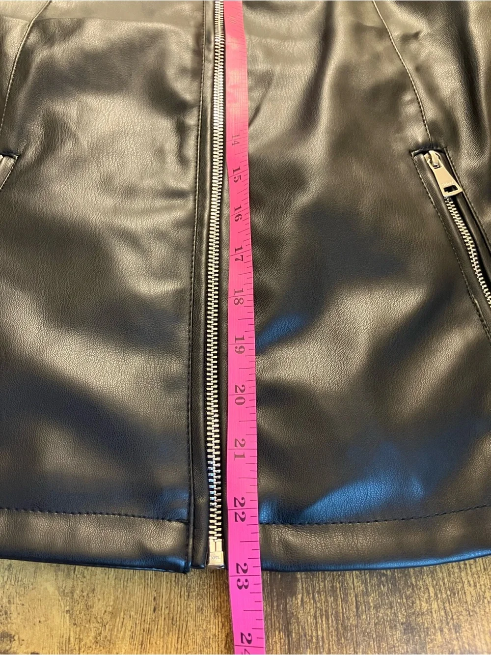 DKNY Black Faux Leather Mock-Neck Moto Biker Jacket Full-Zip NWOT Large